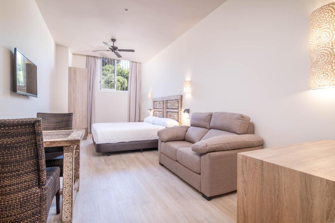 Tarifa Suites By Qhotels Exterior photo