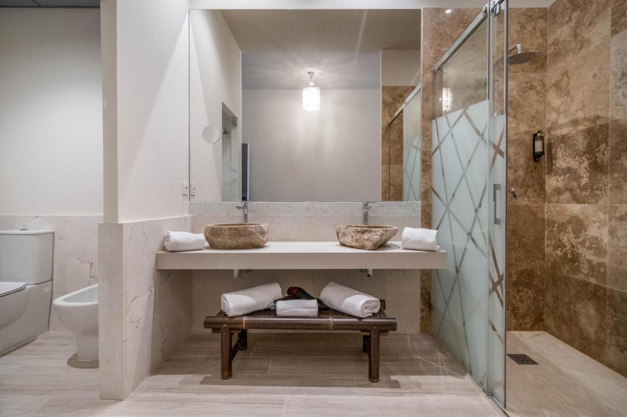 Tarifa Suites By Qhotels Exterior photo